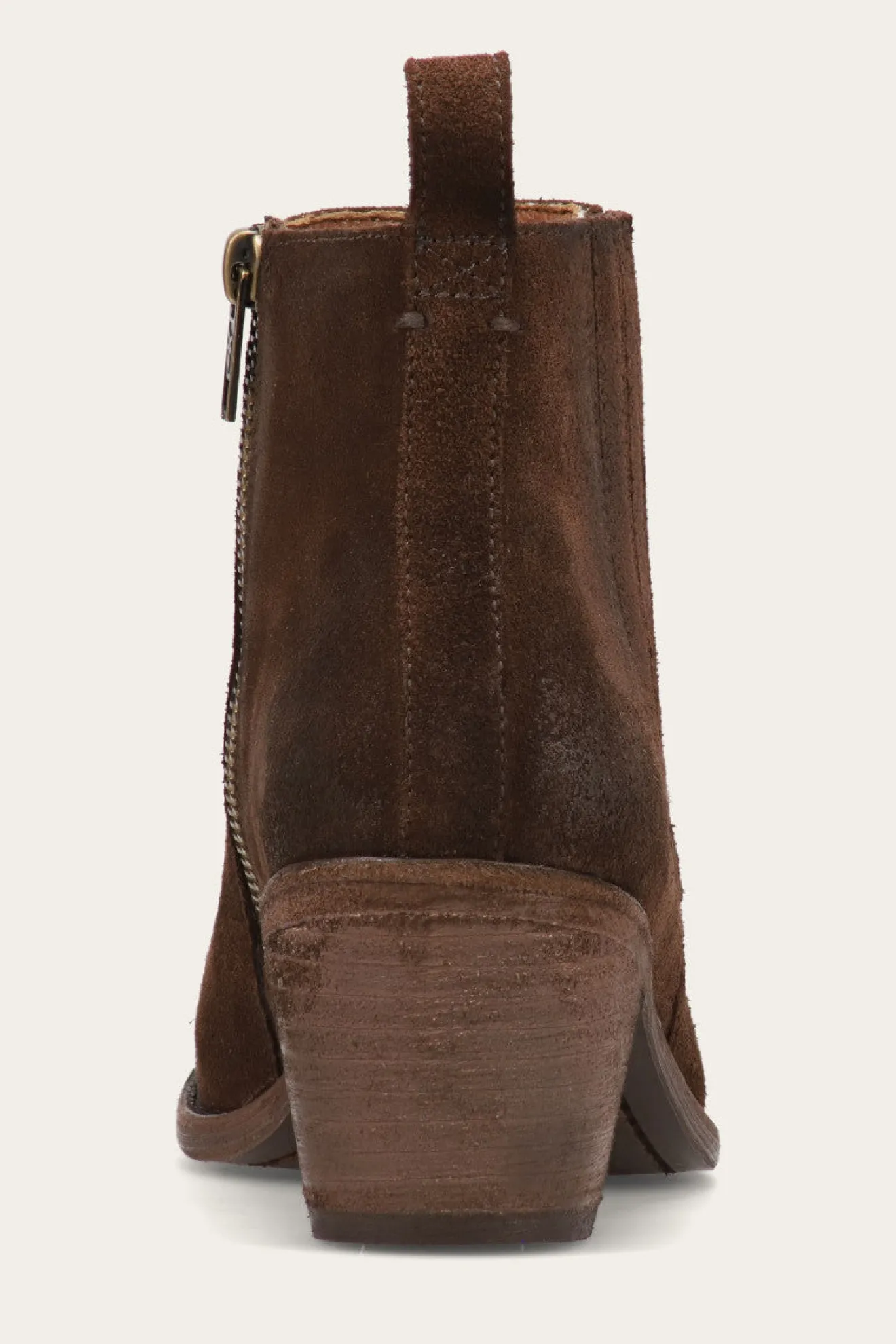 Alton Chelsea^Frye Sale