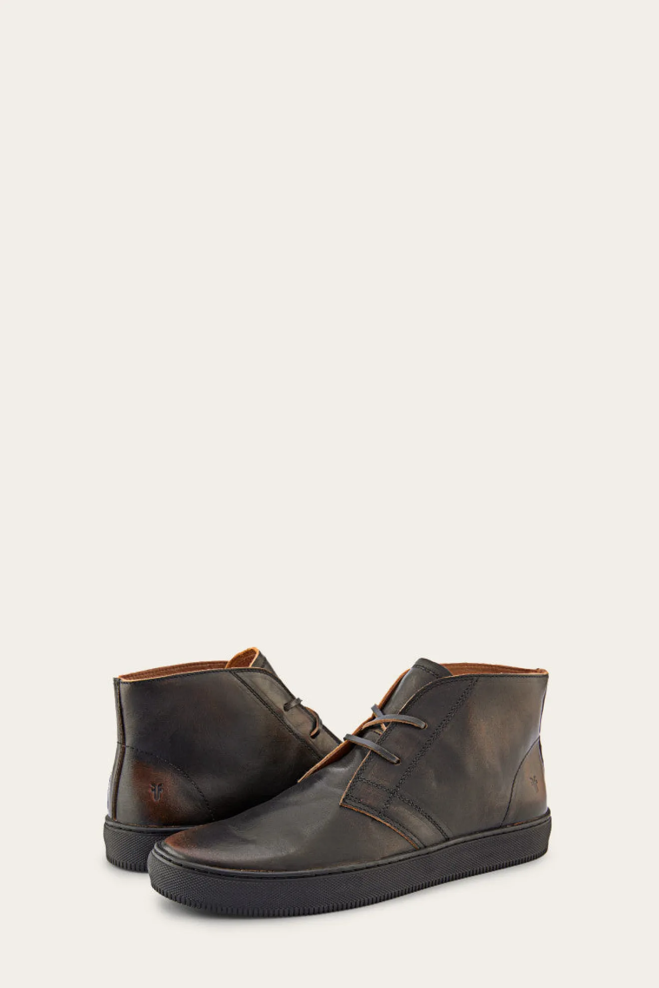 Astor Chukka^Frye Clearance