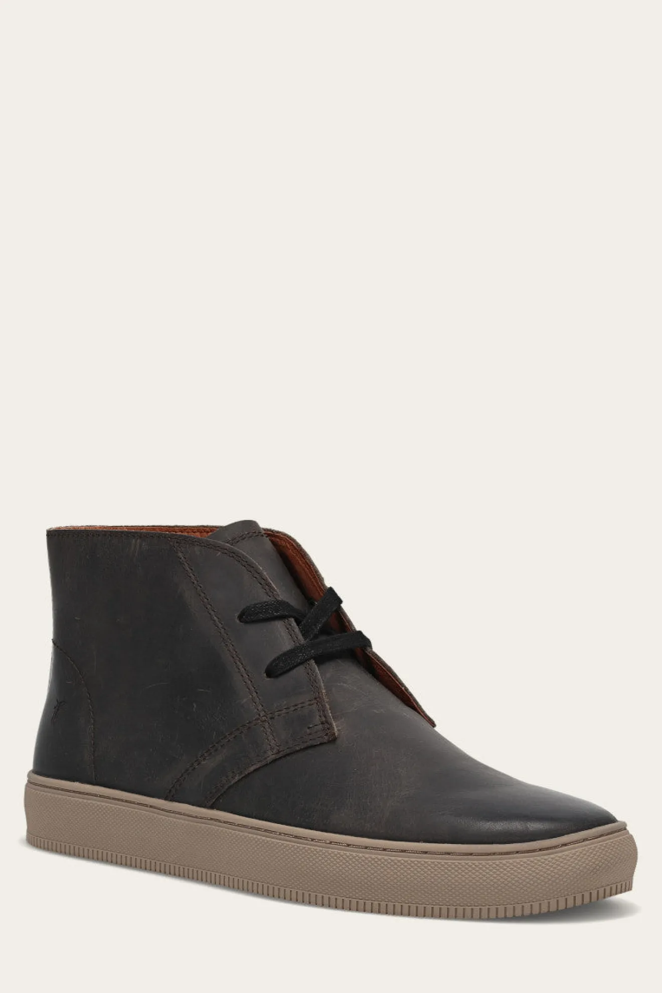 Astor Chukka^Frye Clearance