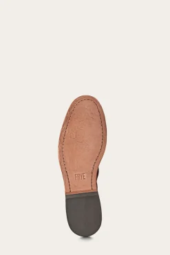 Chris Venetian^Frye Clearance