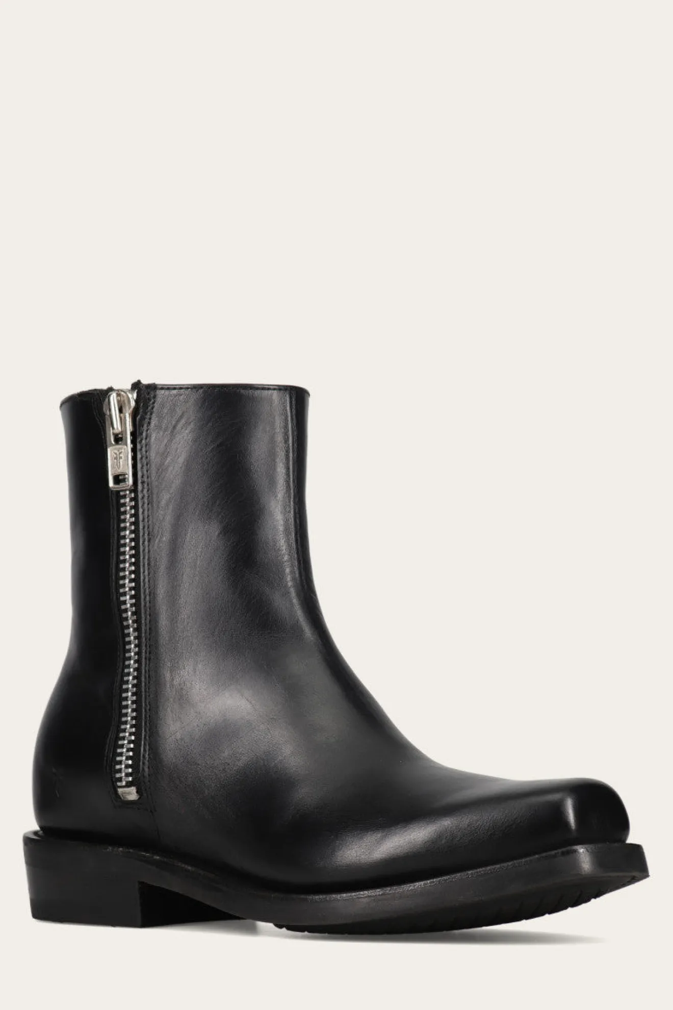 Conway Zip^Frye Hot