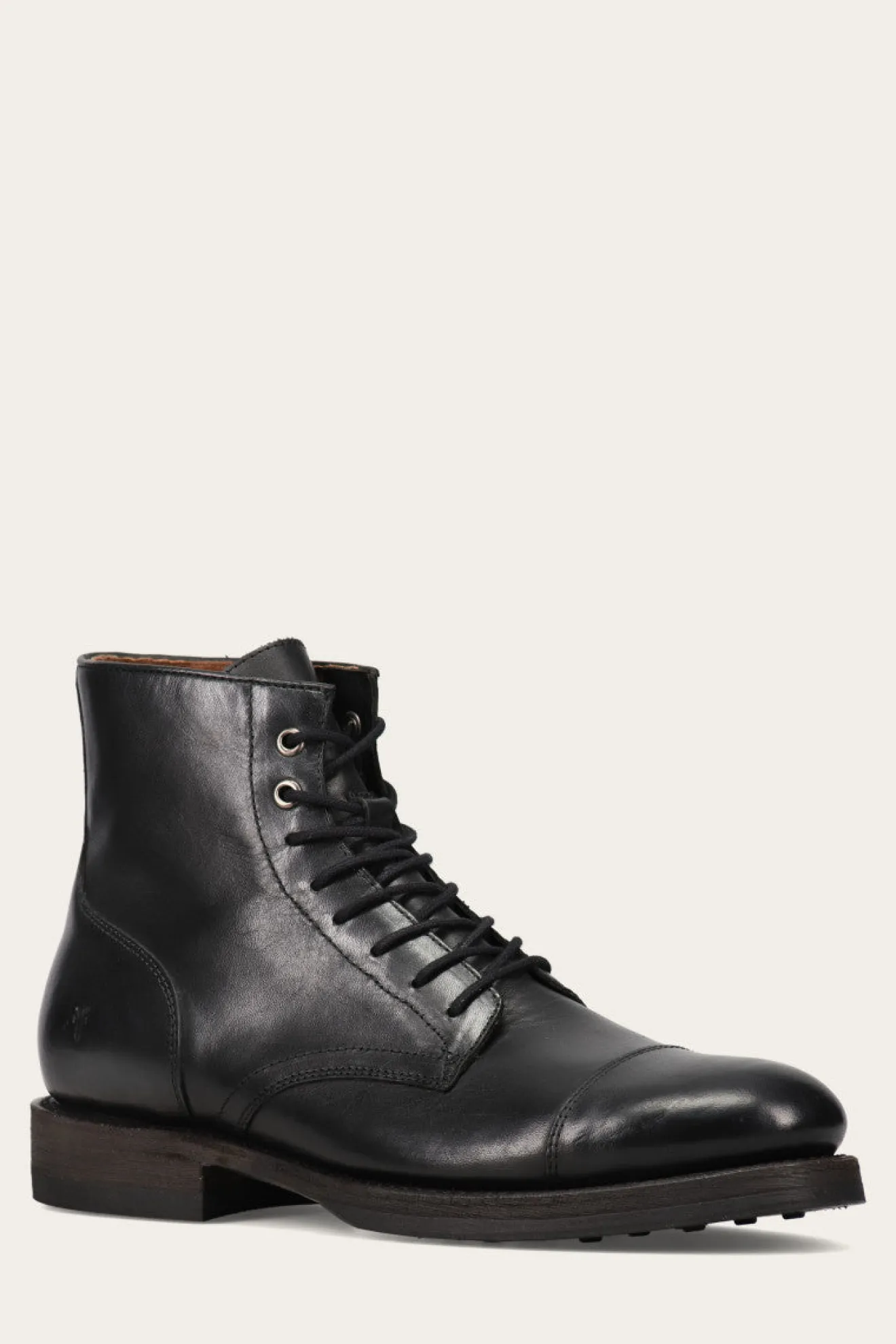 Dylan Lace Up^Frye