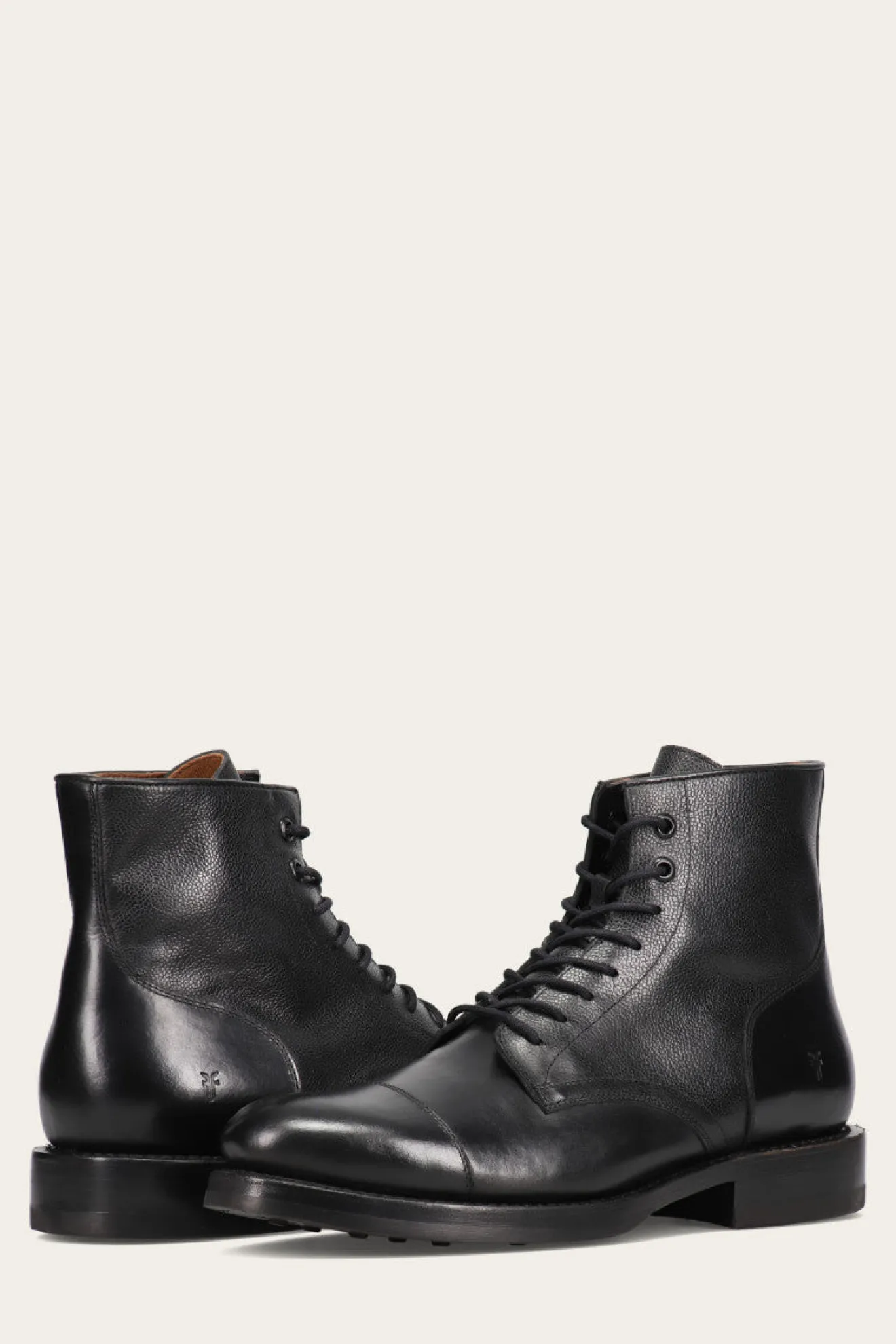 Dylan Lace Up^Frye