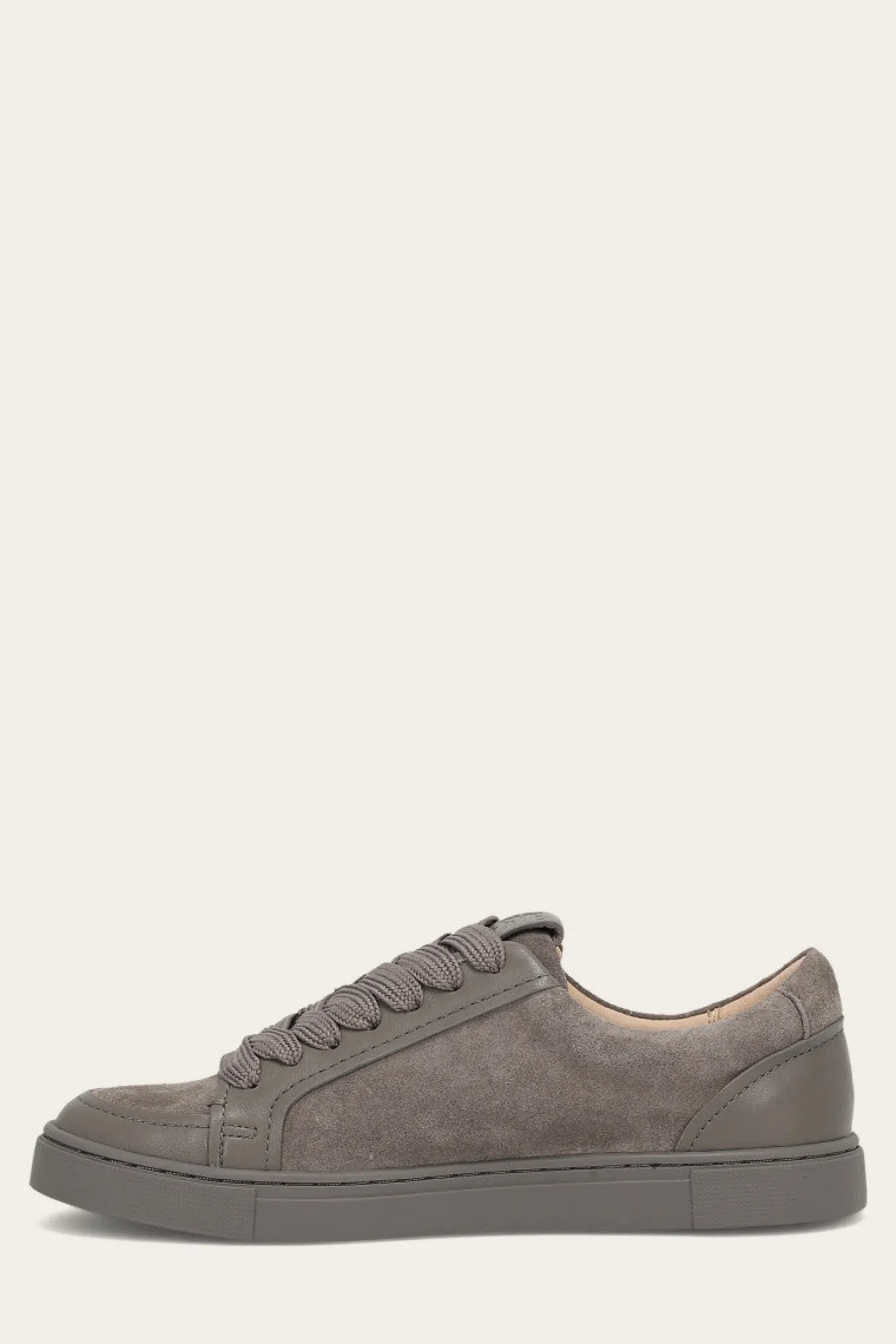 Ivy Court Low Lace Sneaker^Frye