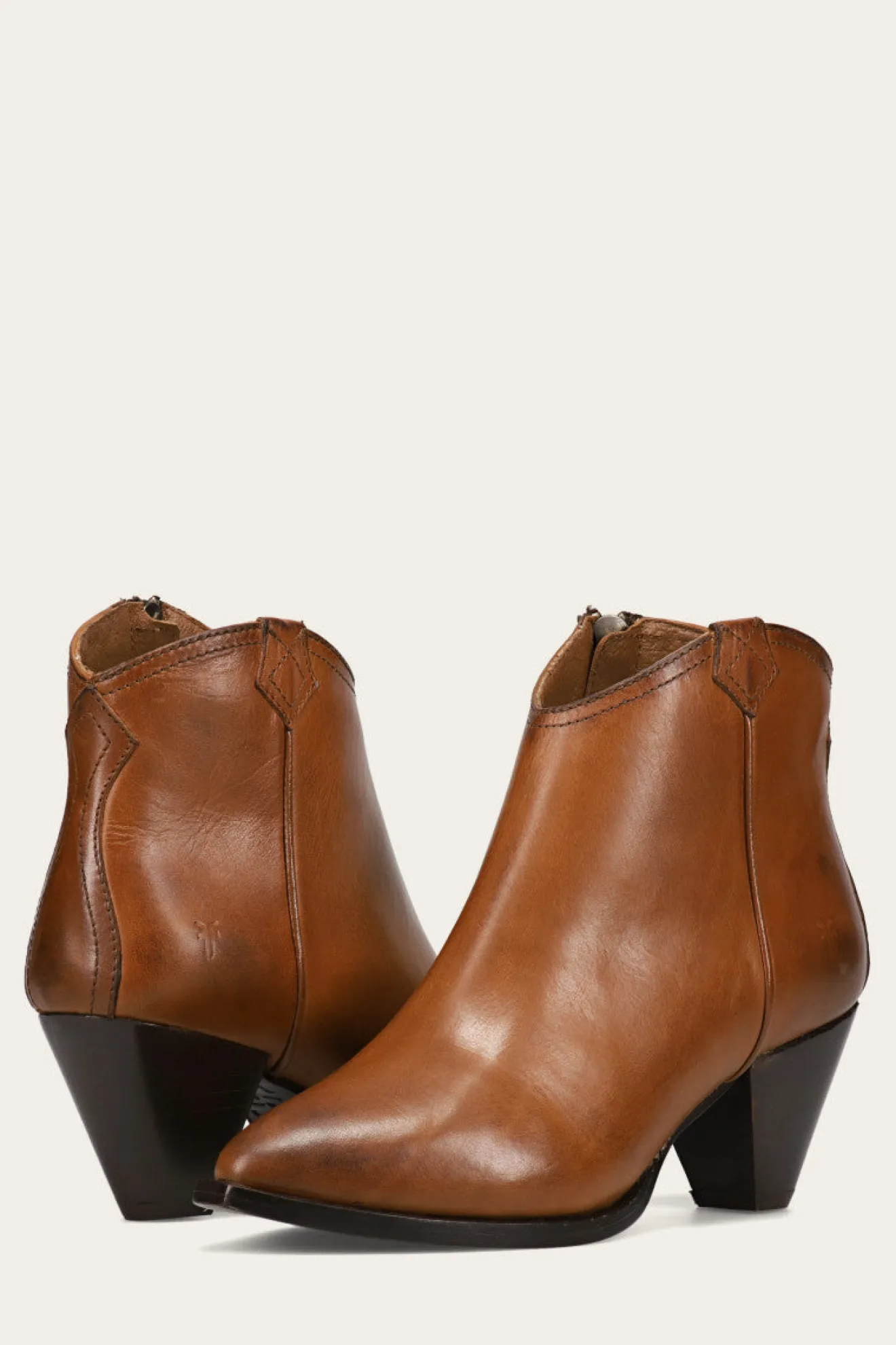 June Western Shootie^Frye Hot