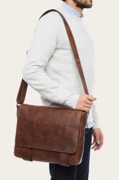 Logan Messenger^Frye Online