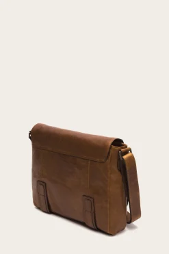 Logan Messenger^Frye Online