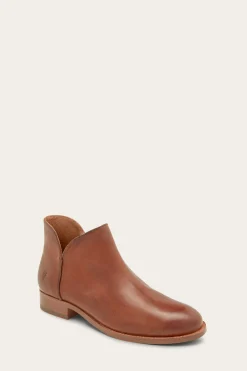 Melissa Shootie^Frye Hot