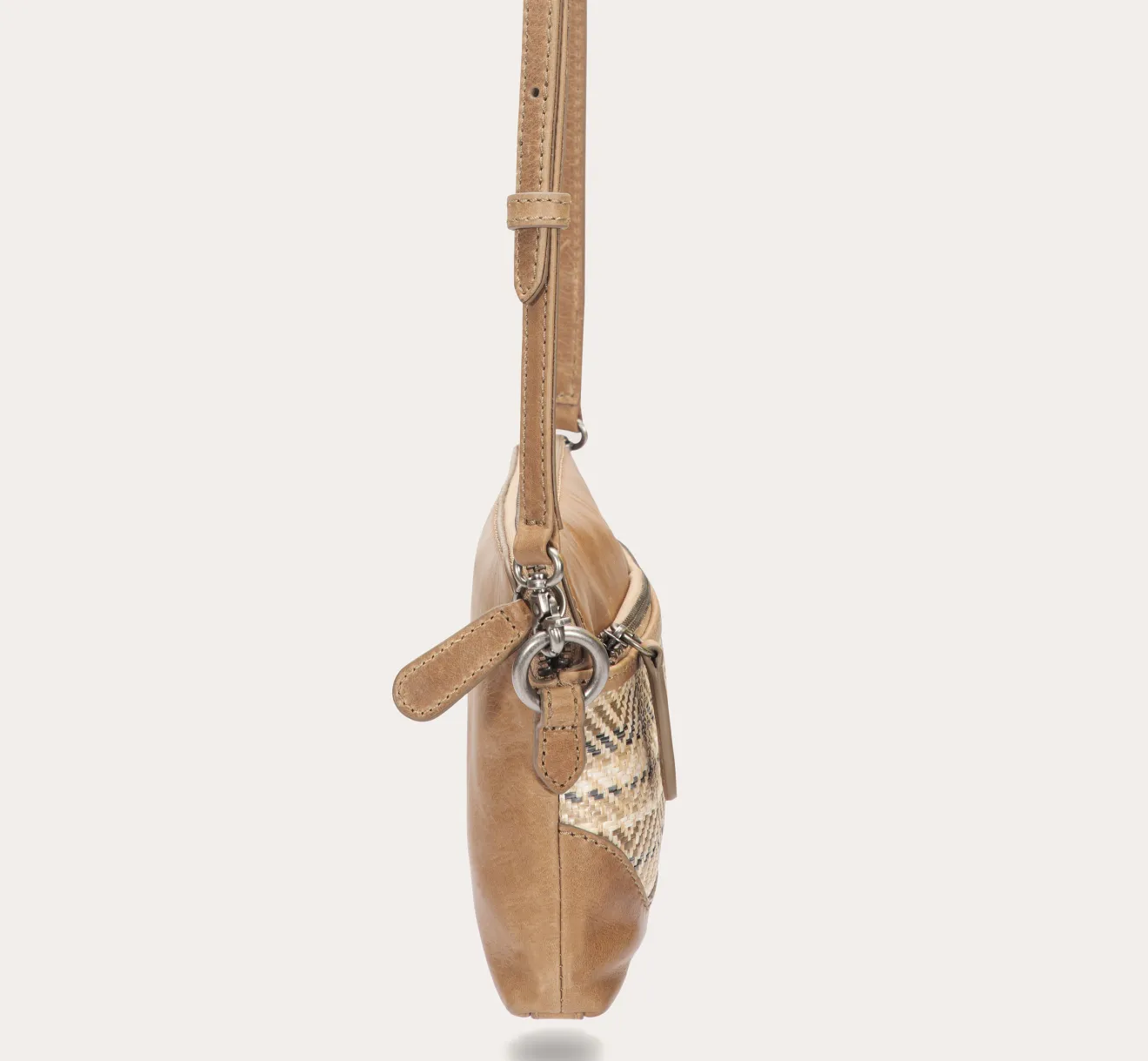 Melissa Straw Crossbody Wristlet^Frye Clearance