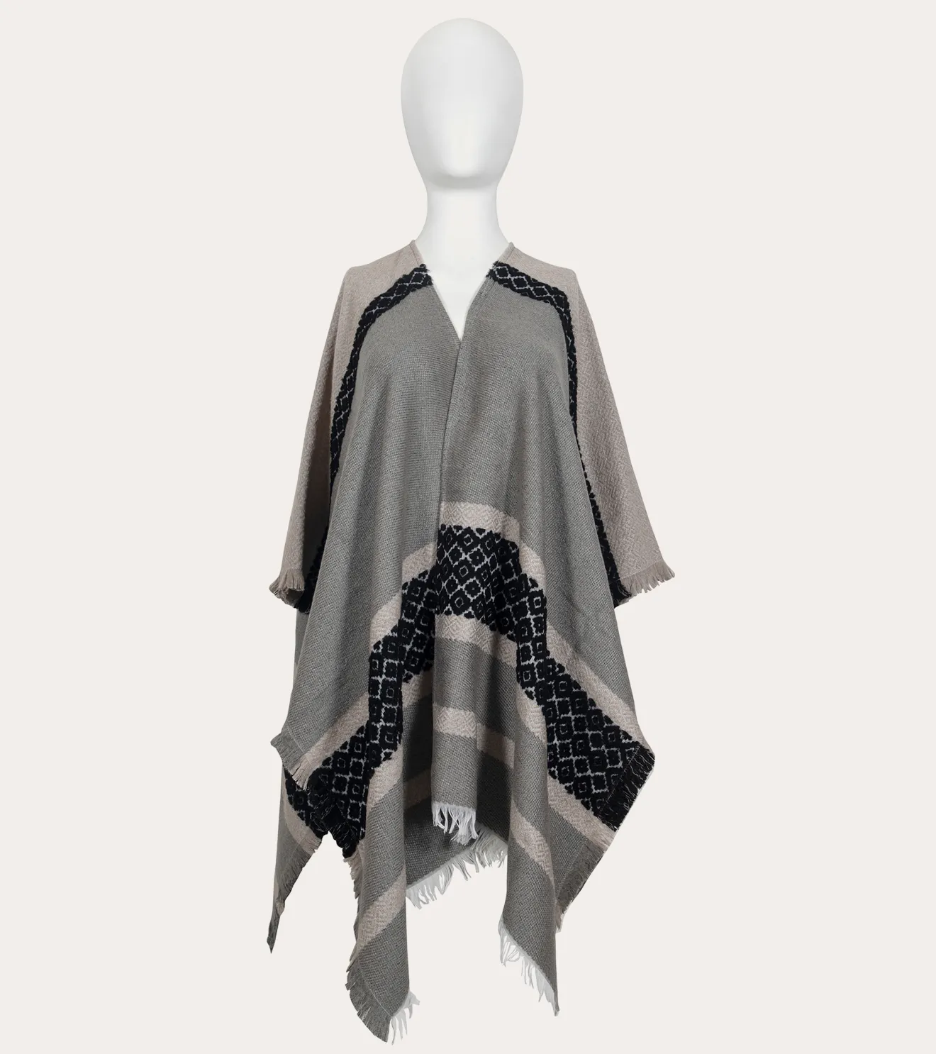 RUANA^Frye Sale