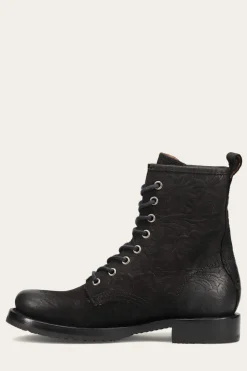 Veronica Combat^Frye Hot