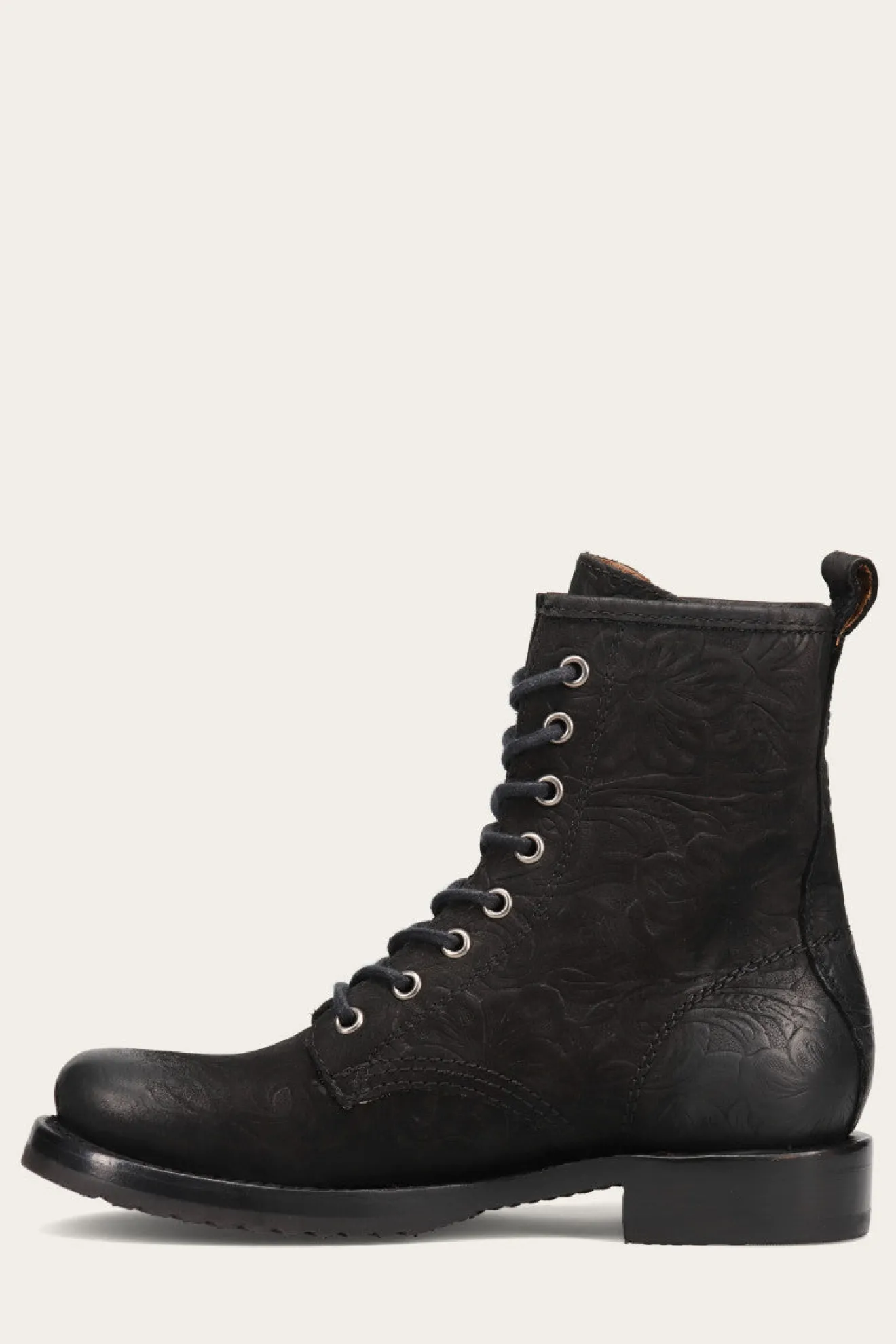 Veronica Combat^Frye Hot