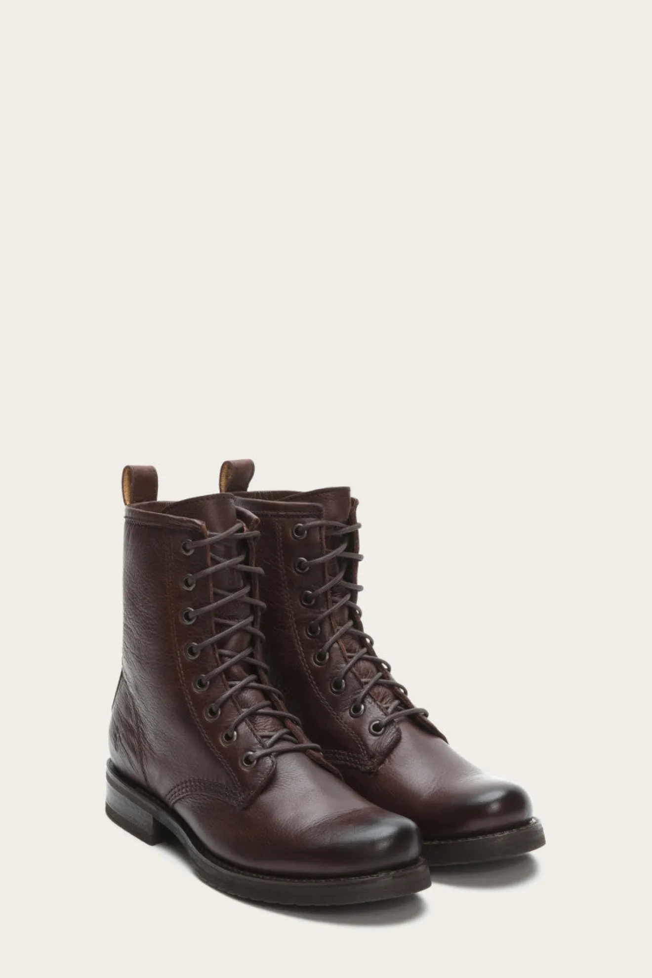 Veronica Combat^Frye Hot