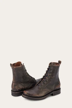 Veronica Combat^Frye Hot
