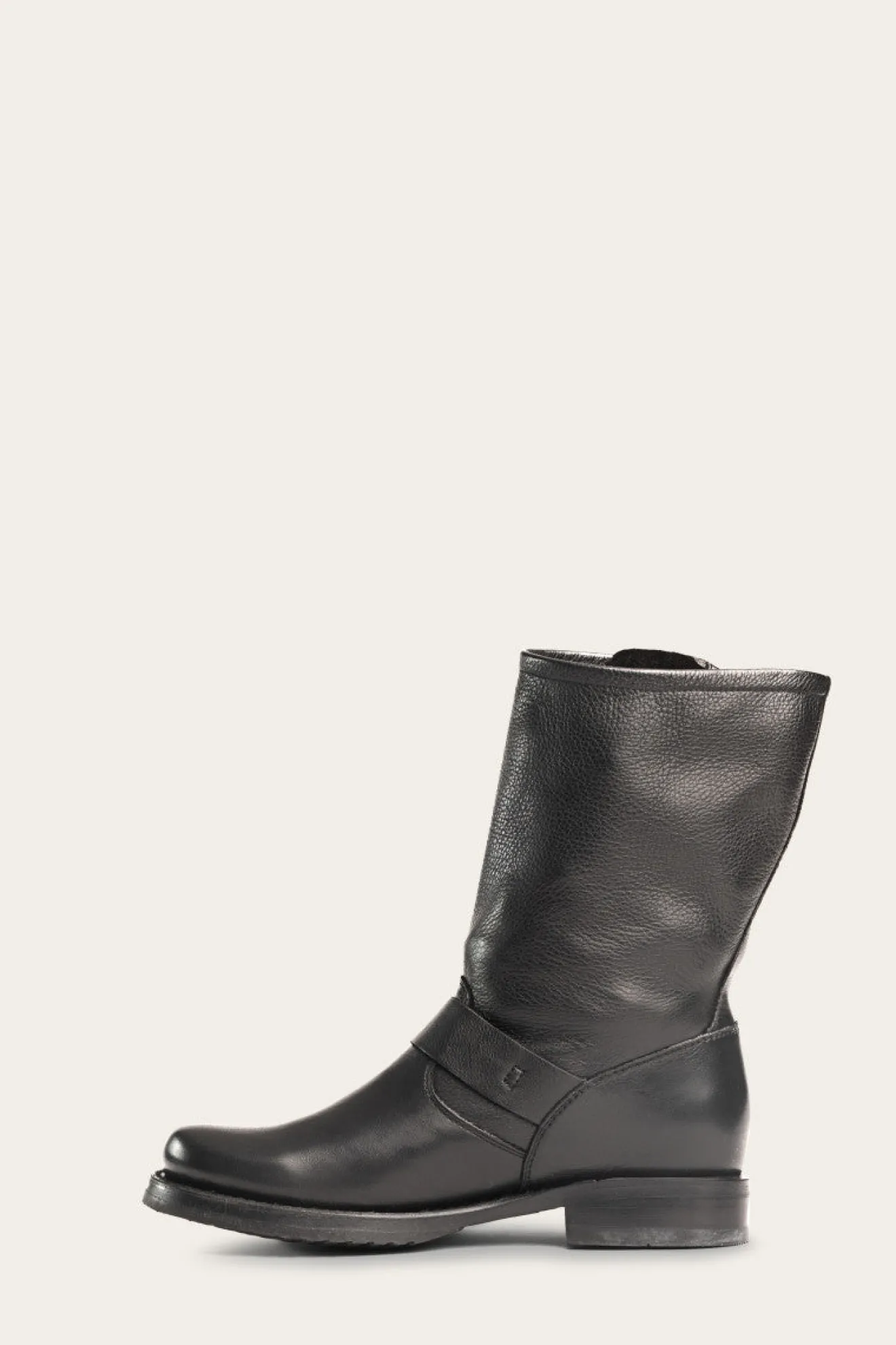 Veronica Short^Frye New