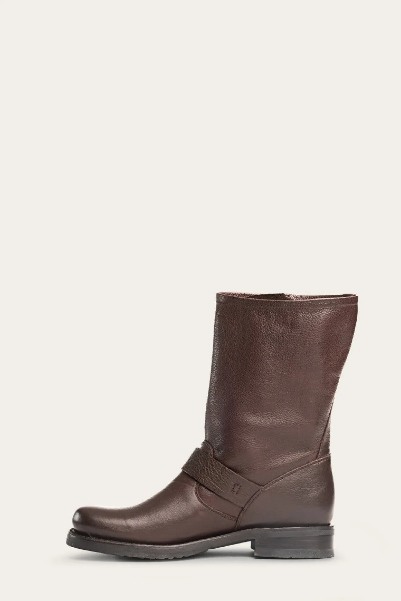 Veronica Short^Frye New